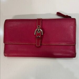 Vintage Coach Fuchsia Leather Wallet with Buckle Accent 7” Length